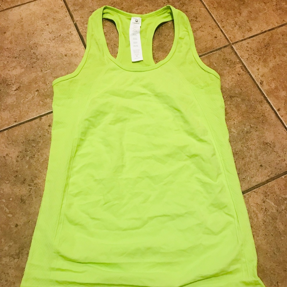 Fabletics highlighter green/yellow tank